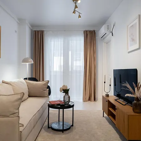 917 Apartment *
